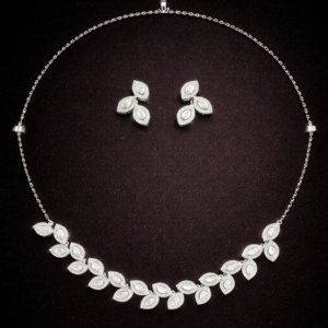 lunara leaf crystal signature set